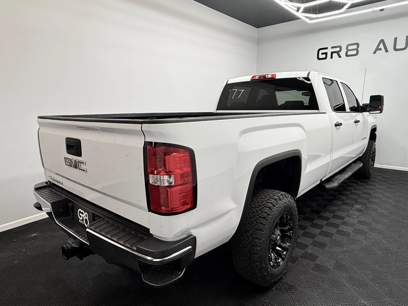 Used 2016 GMC Sierra 2500 4x4 Crew Cab w/ Sierra Convenience Package image 8