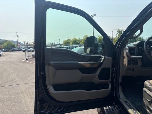 Used 2026 Ford F350 Platinum w/ Platinum Plus Package AWD/4WD image 23