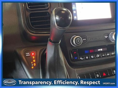 Used 2025 RAM ProMaster 2500 w/ Convenience Group FWD image 32