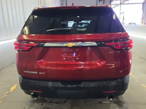Used 2023 Chevrolet Traverse LT image 3