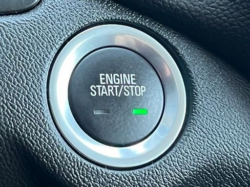 Certified 2024 Chevrolet Equinox LT AWD/4WD image 31