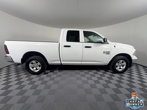 Used 2024 RAM 1500 Classic SLT AWD/4WD image 7