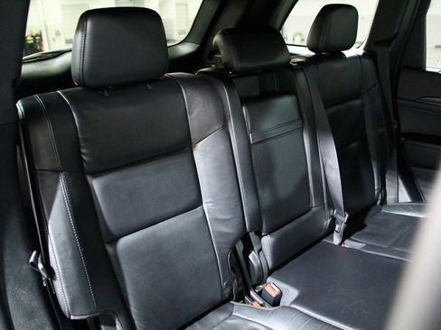 Used 2018 Jeep Grand Cherokee Limited image 26