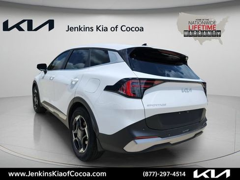 New 2026 Kia Sportage EX FWD image 7