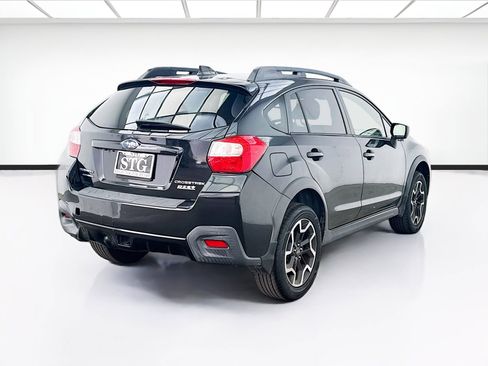 Used 2016 Subaru Crosstrek 2.0i Premium image 4