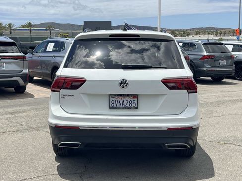 Used 2021 Volkswagen Tiguan SE FWD image 24