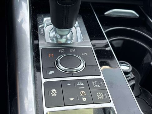 Used 2017 Land Rover Range Rover Sport HSE AWD/4WD image 29