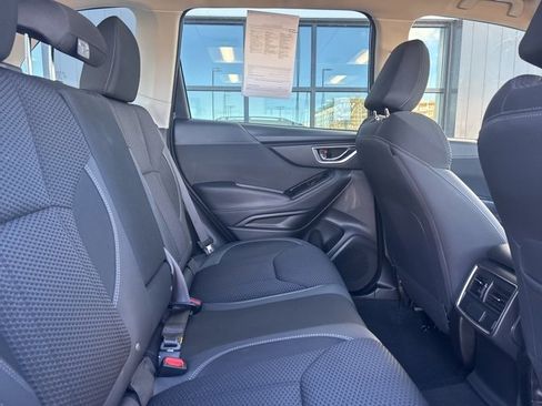 Used 2023 Subaru Forester Premium image 14