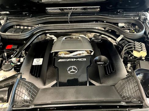 Used 2025 Mercedes-Benz G 63 AMG 4MATIC image 27