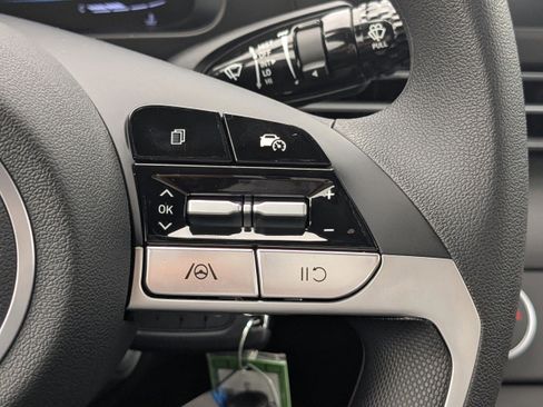 New 2026 Hyundai Elantra SE image 17