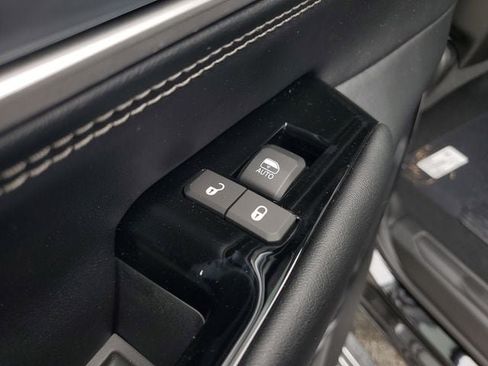 New 2026 Jeep Grand Wagoneer Limited AWD/4WD image 15