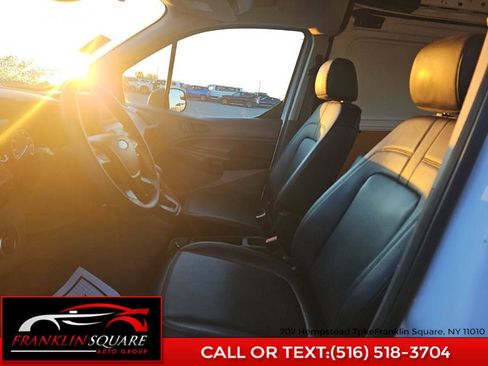Used 2019 Ford Transit Connect XL image 7
