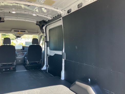 New 2026 Ford Transit 250 148 Medium Roof w/ Load Area Protection Package image 17