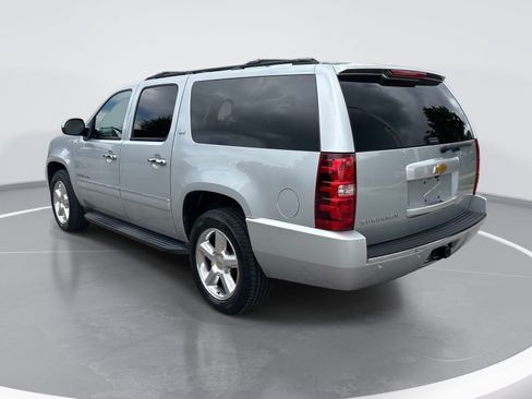 Used 2013 Chevrolet Suburban LTZ AWD/4WD image 6