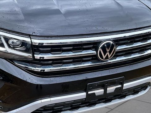 Used 2023 Volkswagen Atlas SE FWD image 28