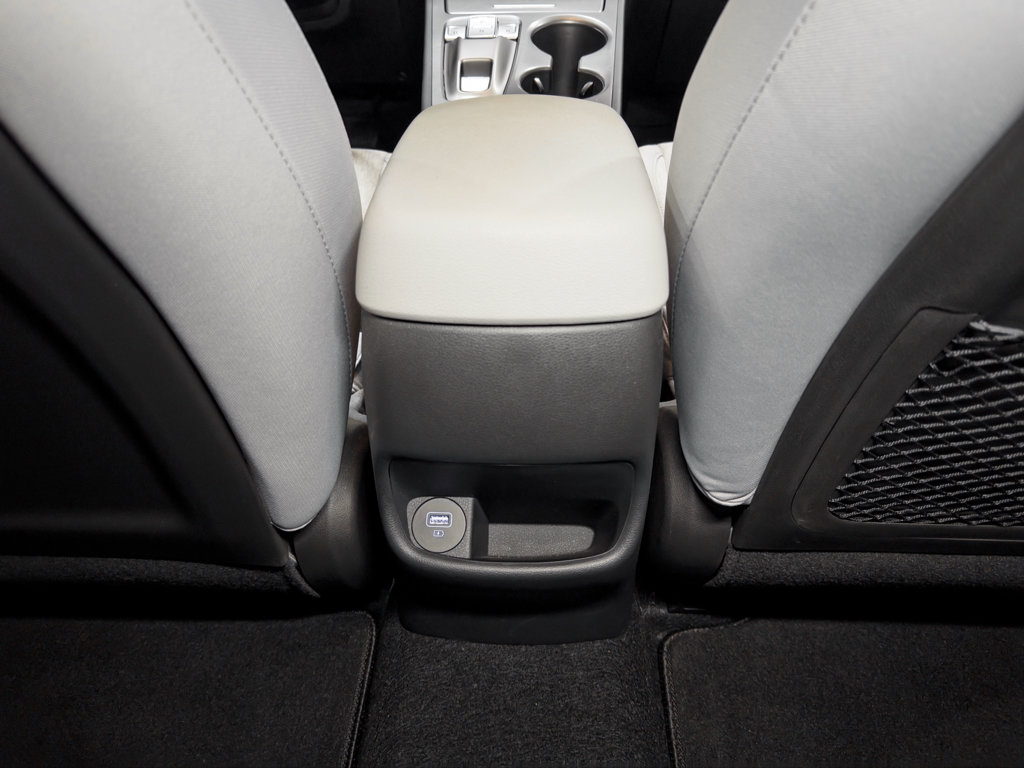 Used 2023 Hyundai Kona SE FWD image 22