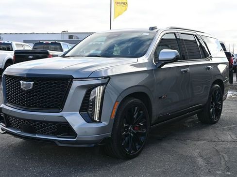 Used 2026 Cadillac Escalade V image 11