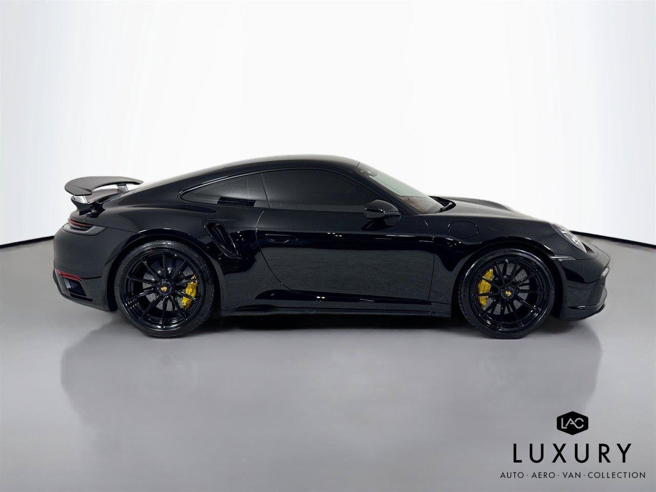 Used 2021 Porsche 911 Turbo S AWD/4WD image 3