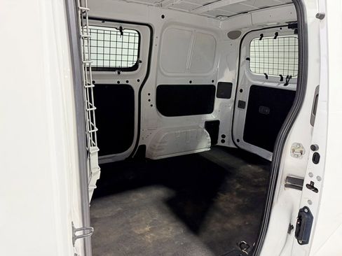 Used 2017 Chevrolet City Express LS image 21