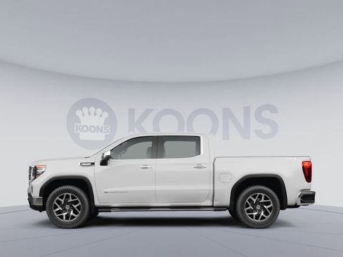New 2026 GMC Sierra 1500 SLT AWD/4WD image 2
