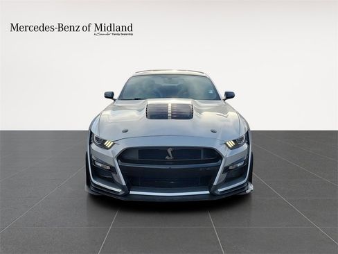 Used 2021 Ford Mustang Shelby GT500 w/ Technology Package image 2