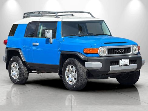 Used 2007 Toyota FJ Cruiser 4WD image 9