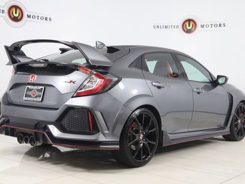 Used 2019 Honda Civic Type R image 3