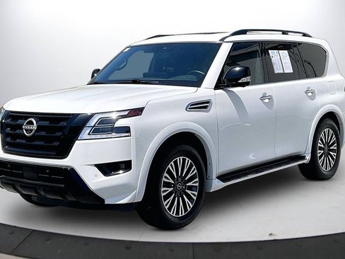 Used 2023 Nissan Armada SL w/ Midnight Edition Package RWD image 4