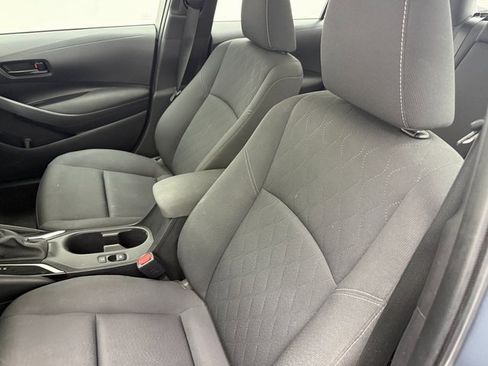 Used 2023 Toyota Corolla LE image 7