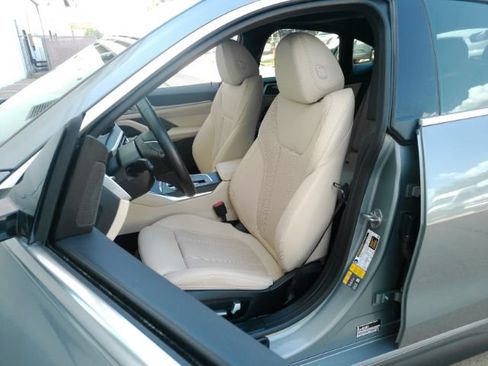 Used 2023 BMW i4 eDrive40 w/ Premium Package RWD image 6