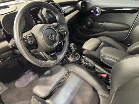 Used 2021 MINI Cooper S image 9