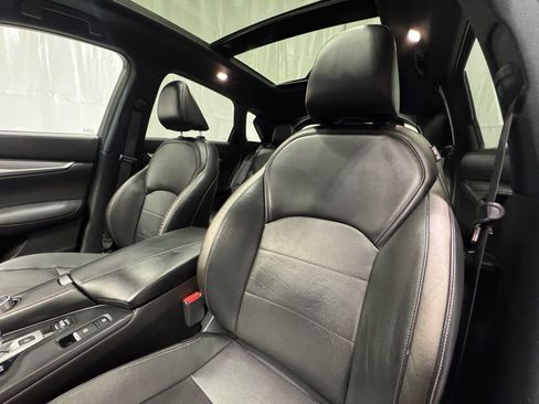 Used 2022 INFINITI QX50 Luxe w/ Appearance Package image 21