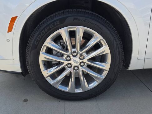 Used 2021 Cadillac XT6 Premium Luxury AWD/4WD image 10
