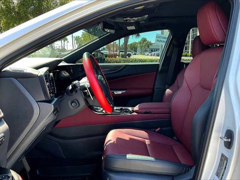 Used 2025 Lexus NX 250 FWD w/ Accessory Package (Z1) image 8