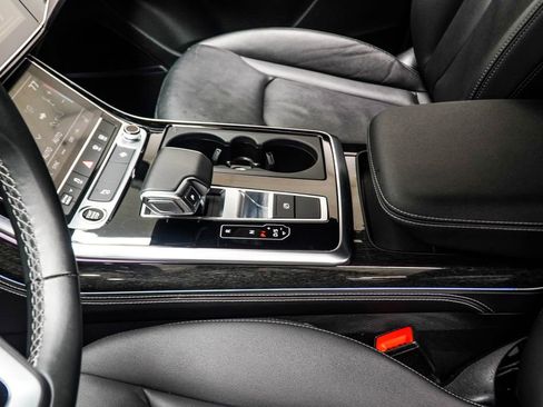 Used 2025 Audi Q7 3.0T Premium Plus AWD/4WD image 21