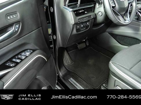 Certified 2024 Cadillac Escalade Sport AWD/4WD image 8