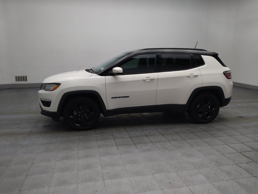 Used 2018 Jeep Compass Latitude w/ Popular Equipment Group FWD image 2