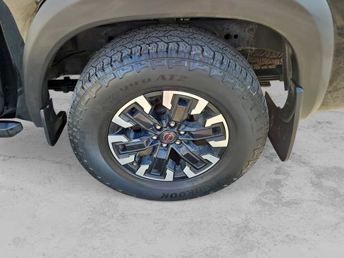 Used 2023 Nissan Frontier Pro-X w/ Technology Package image 12