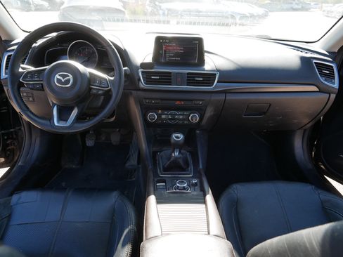 Used 2017 MAZDA MAZDA3 Grand Touring w/ Premium Equipment Package image 21