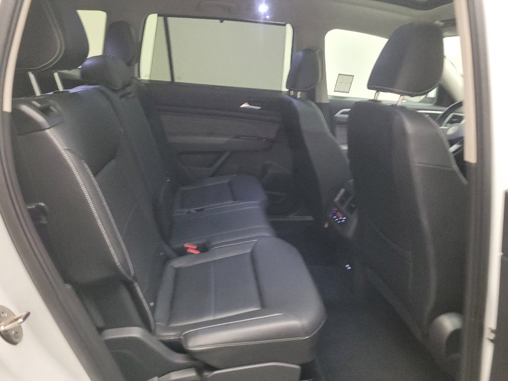 Used 2023 Volkswagen Atlas SE w/ Panoramic Sunroof Package AWD/4WD image 19