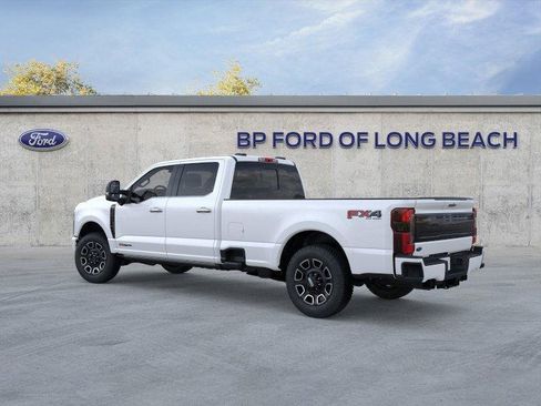 New 2026 Ford F350 Platinum w/ FX4 Off-Road Package image 4