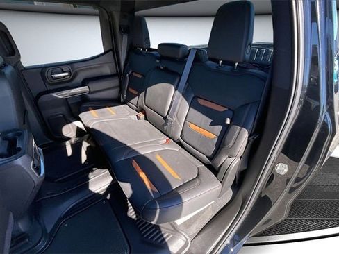 Used 2021 GMC Sierra 1500 AT4 image 23