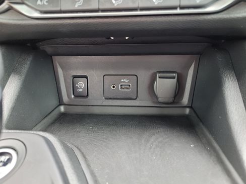Used 2024 Nissan Sentra S FWD image 23