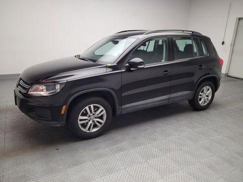 Used 2016 Volkswagen Tiguan S FWD image 2