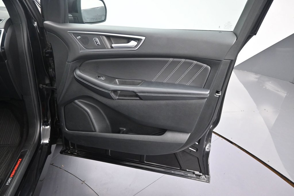 Used 2023 Ford Edge ST AWD/4WD image 21