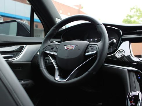 Certified 2021 Cadillac XT6 Premium Luxury AWD/4WD image 51