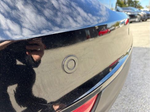 Used 2016 Ford Focus SE w/ Equipment Group 201A image 14