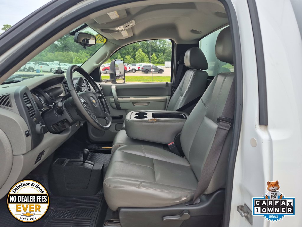Used 2013 Chevrolet Silverado 3500 W/T w/ Snow Plow Prep Package AWD/4WD image 9