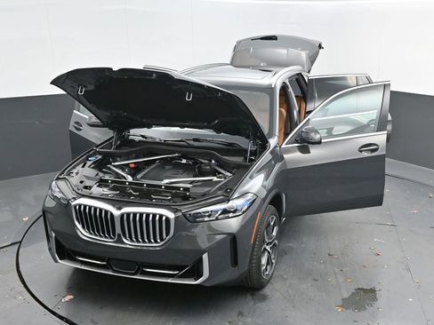New 2026 BMW X5 sDrive40i w/ Parking Assistance Package image 58