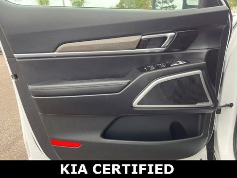 Certified 2022 Kia Telluride EX w/ EX Premium Package image 21